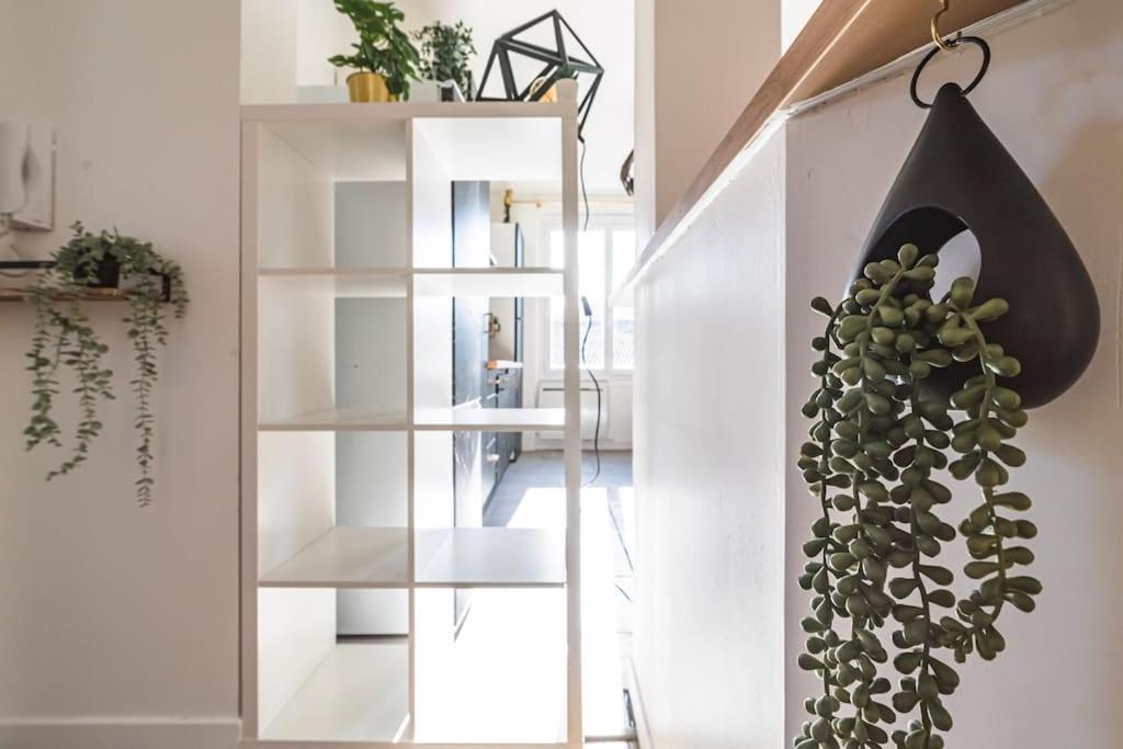 La "Taniere" Pour 6 Personnes Apartment Isles-sur-Suippe Bagian luar foto